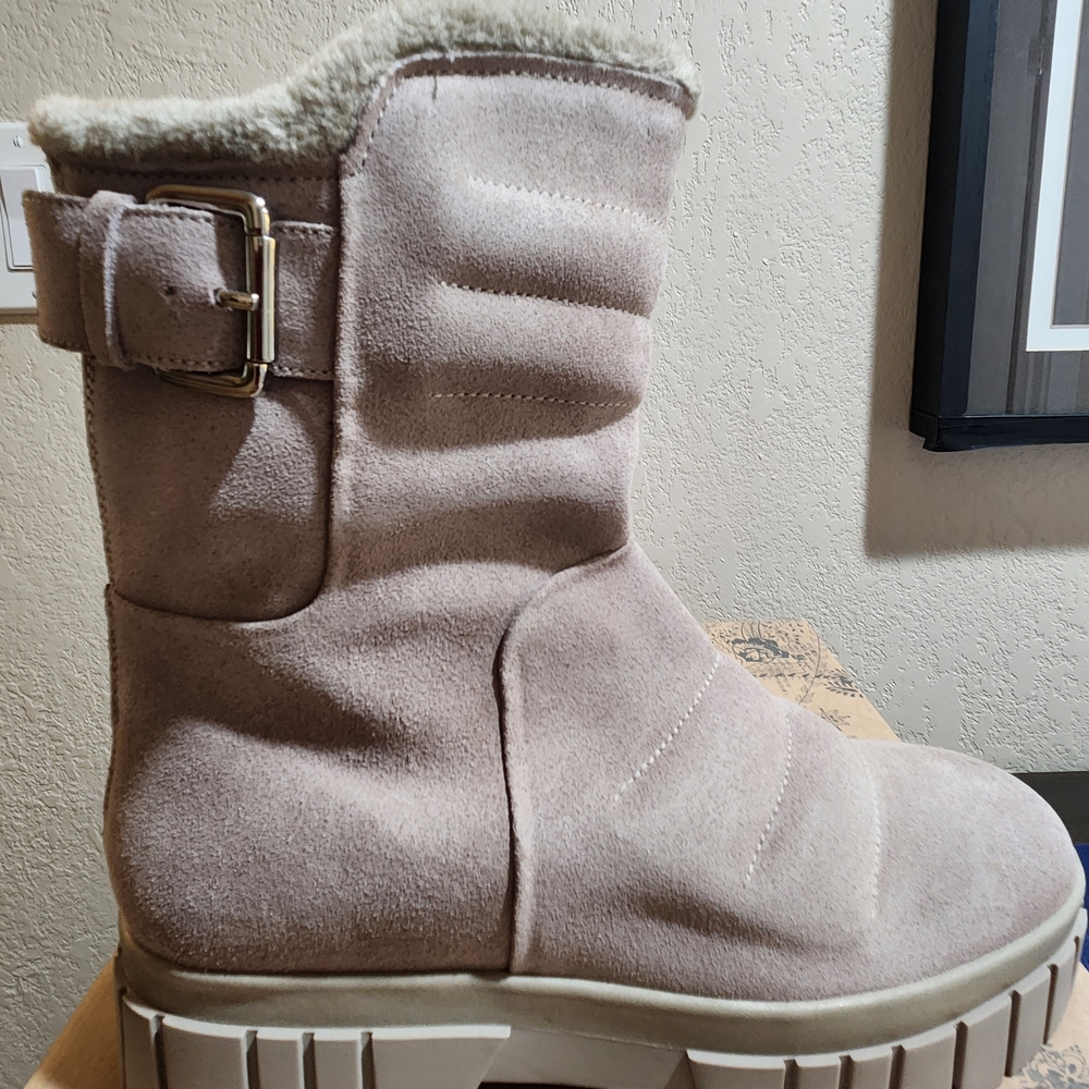 FP Movement by Free People Beige Winter Boots
